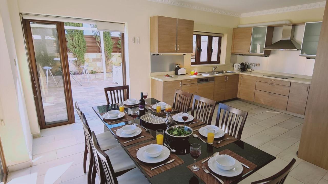 Stay Ocean View Villa Paralimni Exterior photo